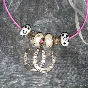 Horshoe handcrafted necklace🎉